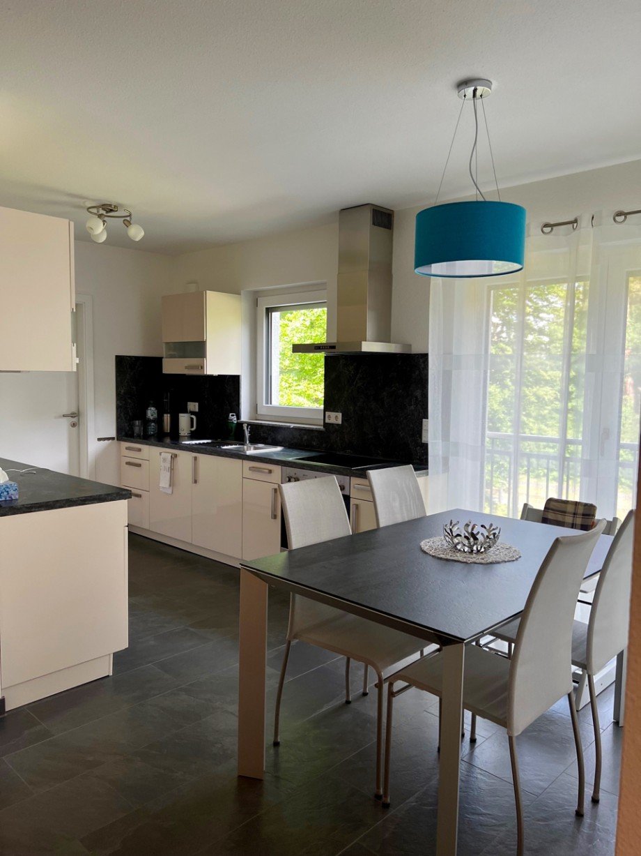 K�che mit Essbereich Etagenwohnung Darmstadt