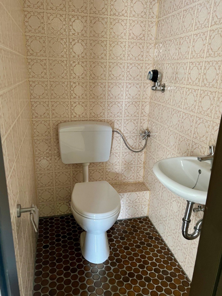 Siemensstr. G�ste WC Racano Immobilien Etagenwohnung Darmstadt