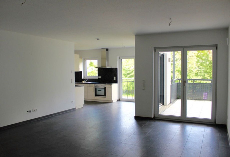 Wohnzimmer mit Balkon Etagenwohnung Darmstadt