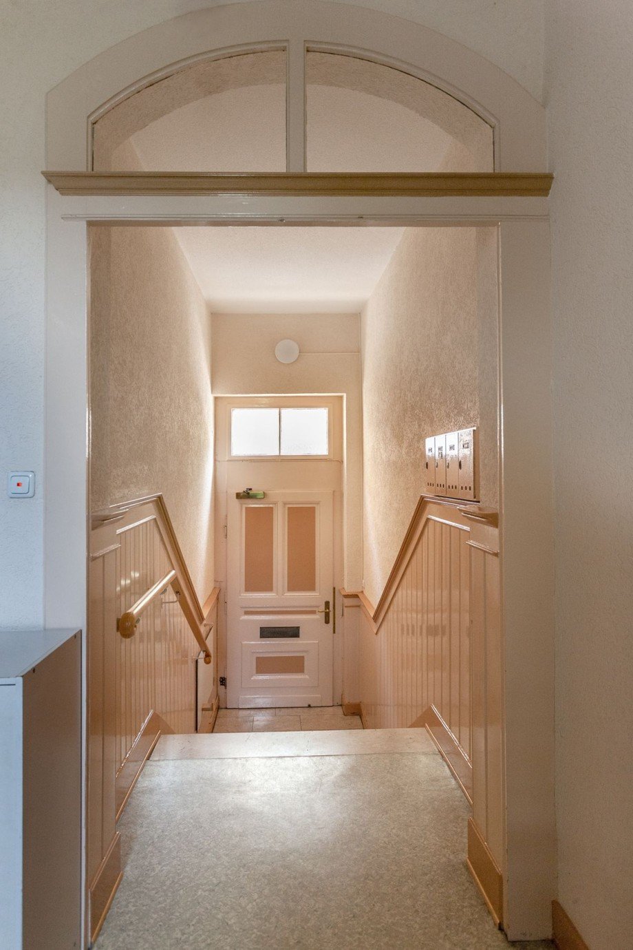Hauseingang Etagenwohnung Darmstadt