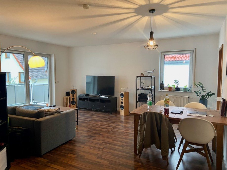 Wohn-/ Essbereich Etagenwohnung Griesheim