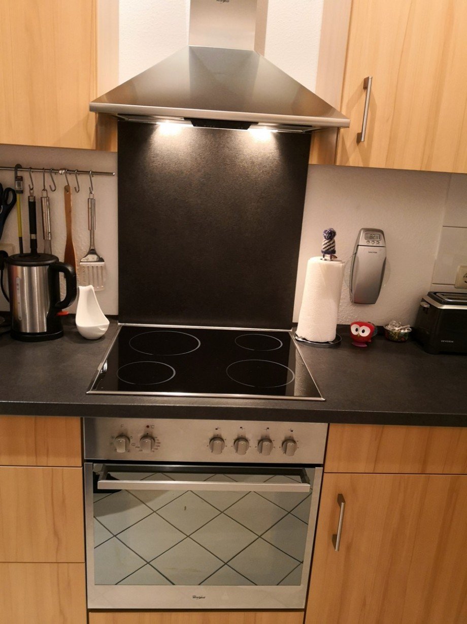 hochwertige und gepflegte EBK kann �bernommen werden Erdgeschosswohnung Darmstadt