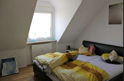 Schlafzimmer_Weiterstadt_Racano Immobilien Maisonettewohnung Weiterstadt