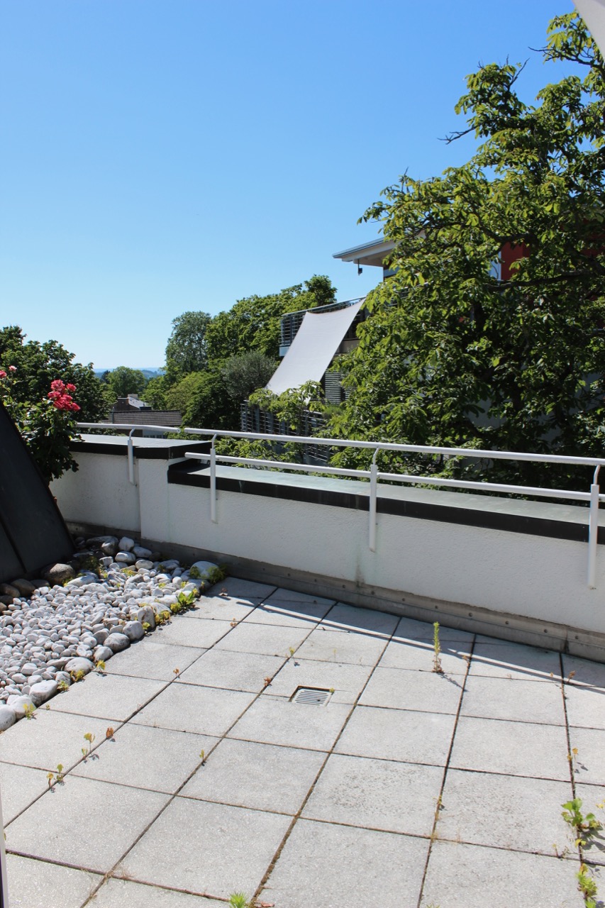 Schlafzimmer-Balkon Etagenwohnung Darmstadt