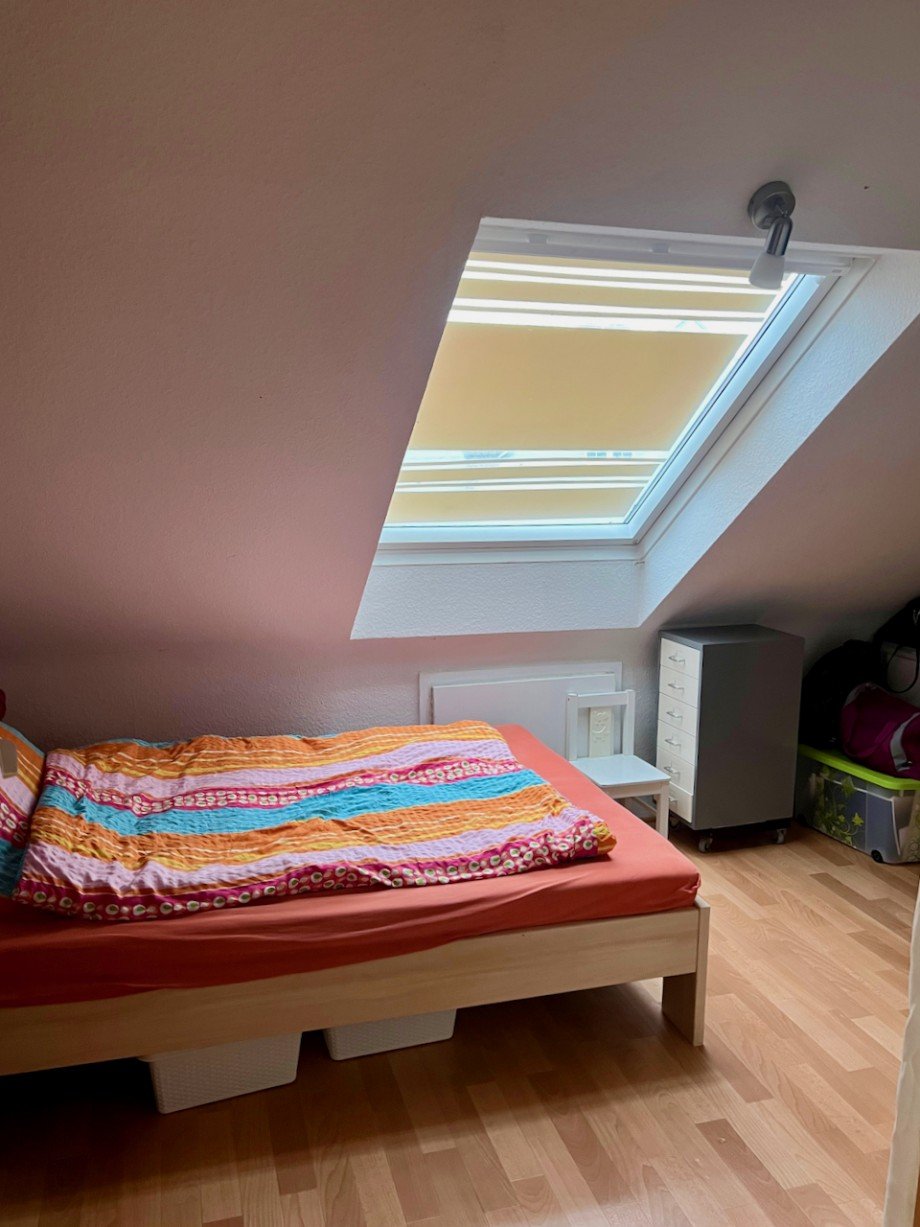 Schlafzimmer Weiterstadt Racano Immobilien Dachgeschosswohnung Weiterstadt