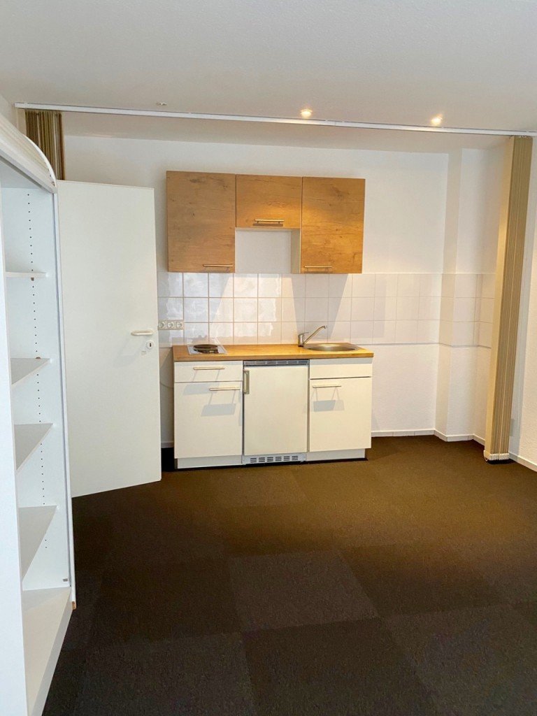 Wohnbereich mit K�che Darmstadt Wohnung Kleine chice Wohnung in Bessungen