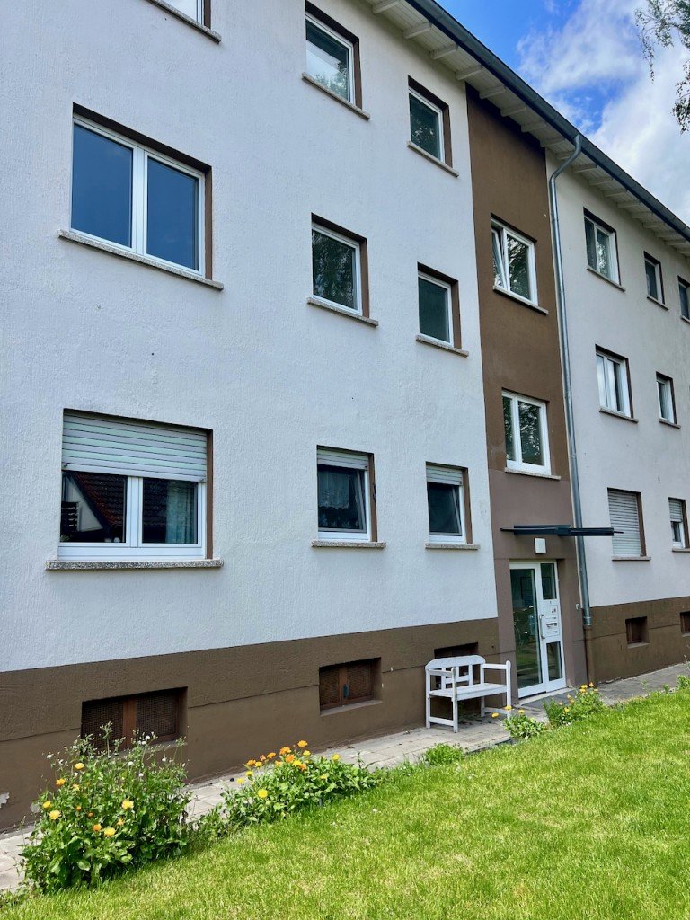 Racano Immobilien Ansicht Erzhausen Etagenwohnung Erzhausen - Komplett renovierte 3 Zimmerwohnung in ruhiger Lage