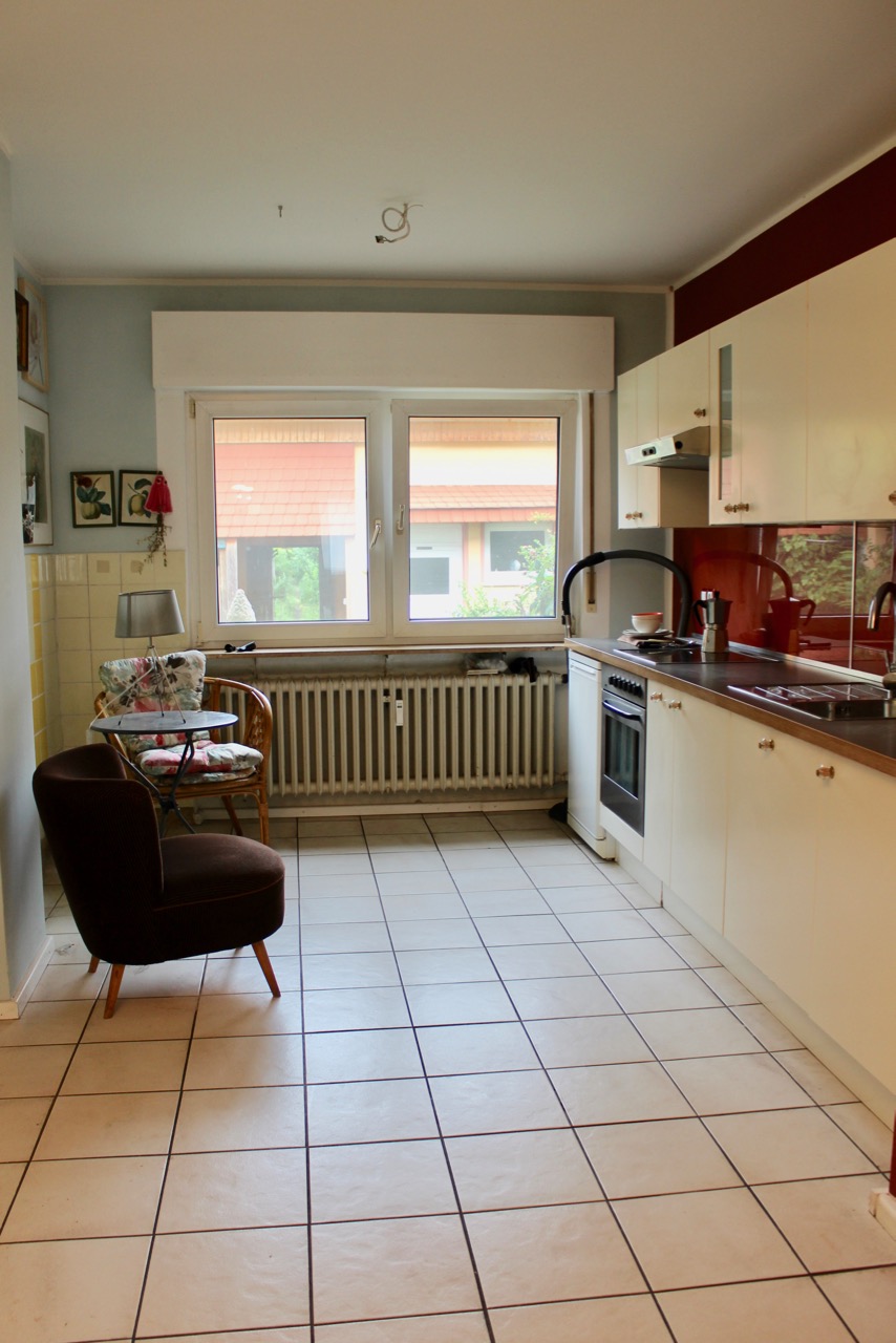 ger�umige Wohnk�che mit EBK Erdgeschosswohnung Griesheim