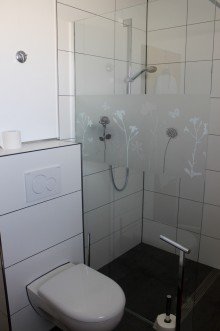 Weiterstadt RH Tageslichtduschbad 1.OG REH in ruhiger Lage von Weiterstadt