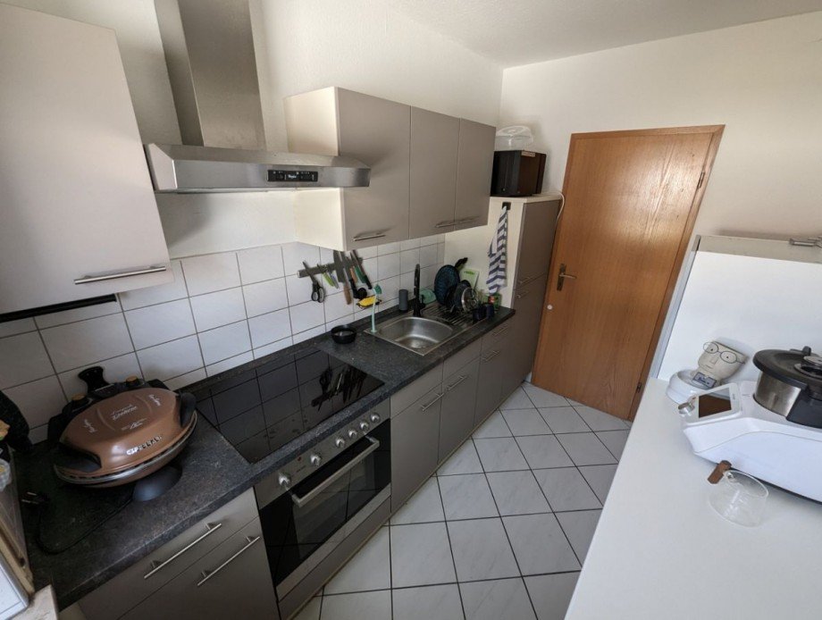 K�che (EBK gegen Abstand) Etagenwohnung Griesheim