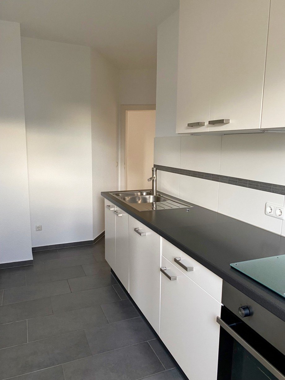 K�che mit EBK Etagenwohnung Darmstadt