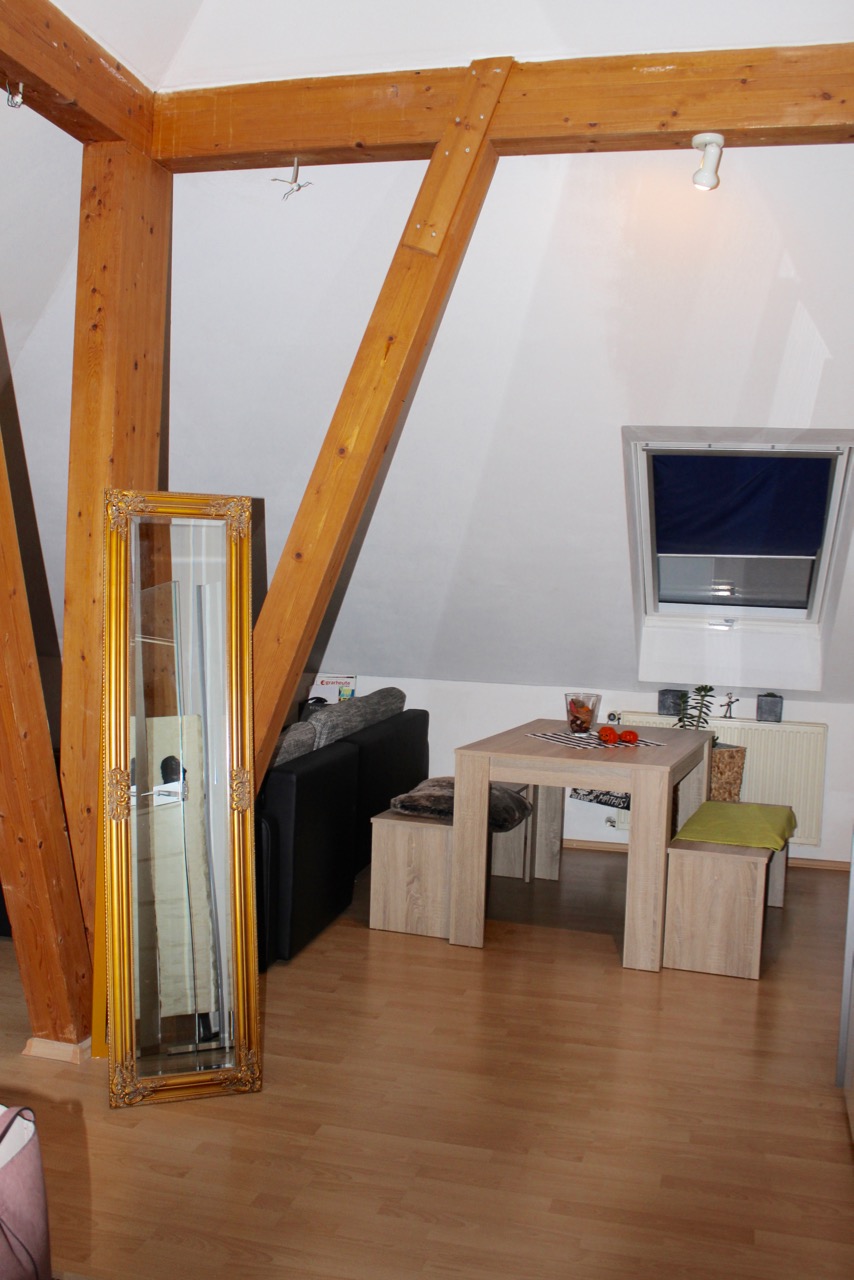 Wohn-/ Essbereich Dachgeschosswohnung Ober-Ramstadt