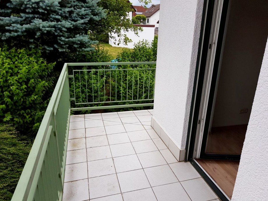 Balkon 2 Etagenwohnung Ober-Ramstadt/ Modau