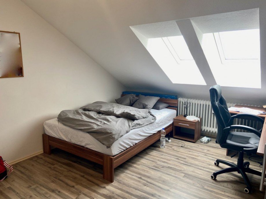 Zimmer 1 Dachgeschosswohnung Darmstadt