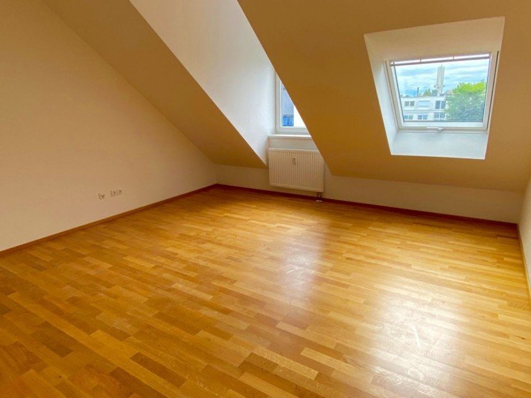 Wohnzimmer Darmstadt Dachgeschosswohnung Neubau Erstbezug! Moderne DG Wohnung in der Stadtmitte