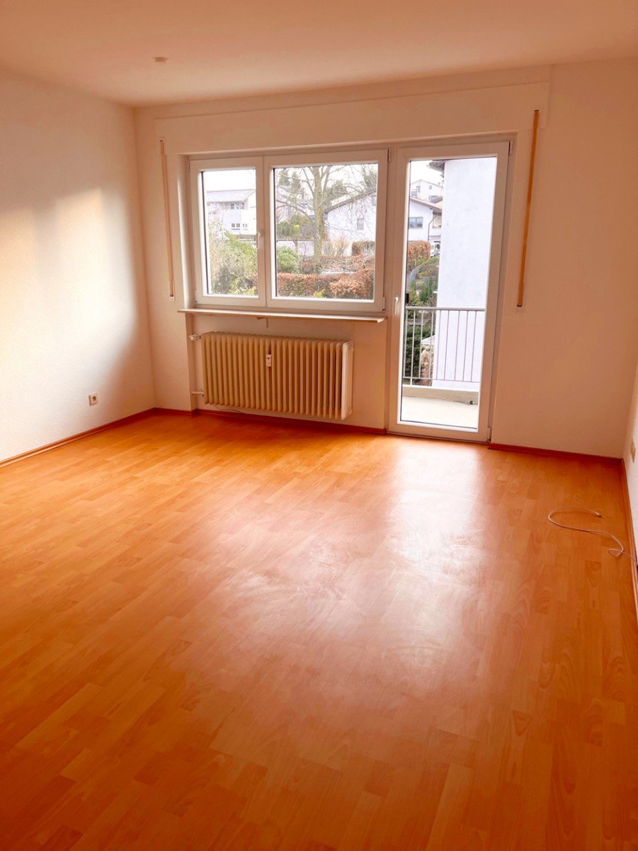 Racano Ro�dorf Wohnzimmer2 Etagenwohnung Ro�dorf