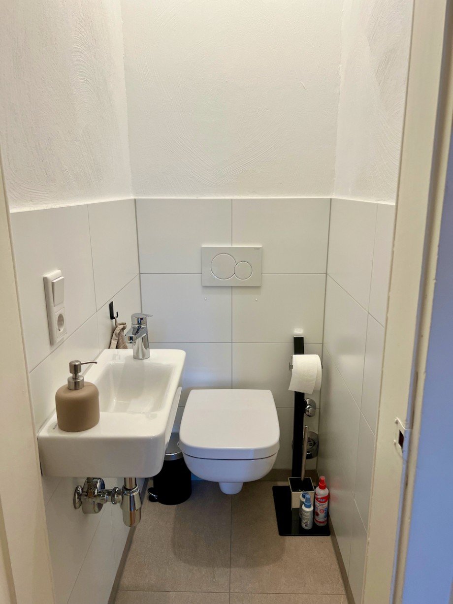 Racano Immobilien sep. WC Etagenwohnung Darmstadt