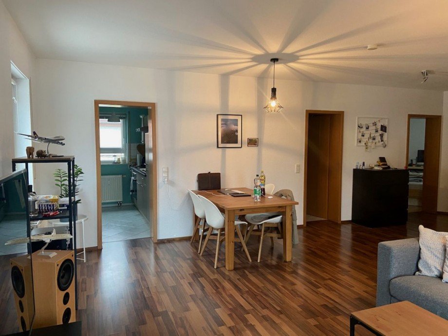 Wohn-/ Essbereich Etagenwohnung Griesheim