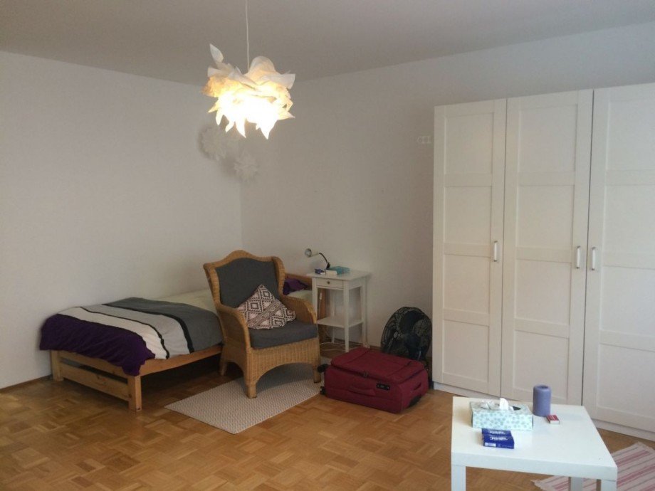 Wohn-/Schlafzimmer Etagenwohnung Darmstadt