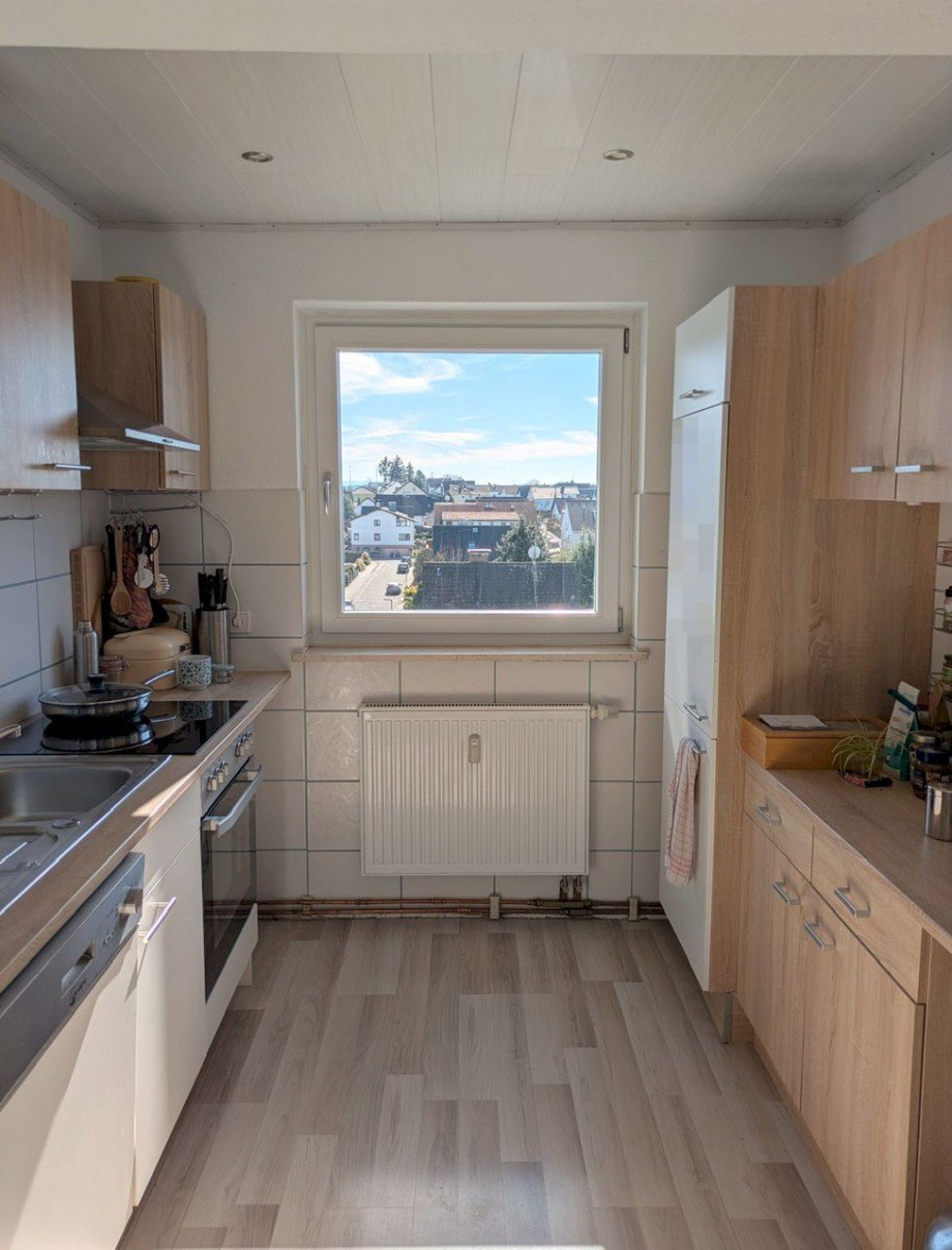 Racano Immobilien K�che Etagenwohnung Messel