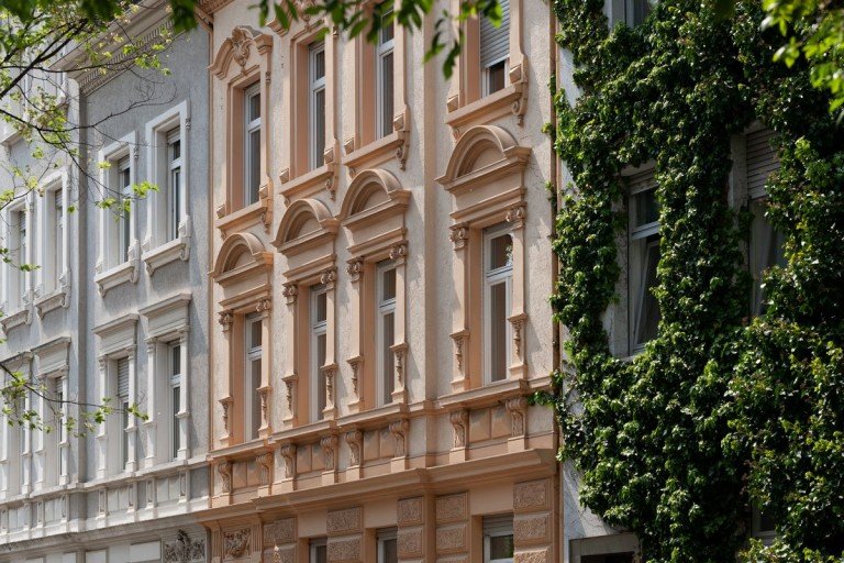 Racano Immobilien Beispielfoto Erzhausen Mehrfamilienhaus *Racano Immobilien* Renditeobjekt mit Potential