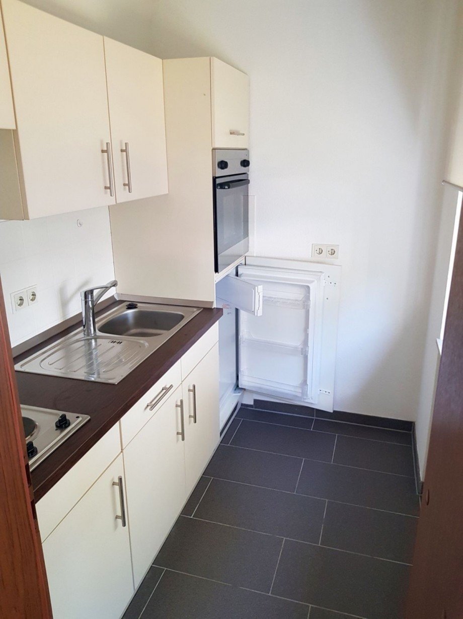 Racano Immobilien_K�che Etagenwohnung Darmstadt