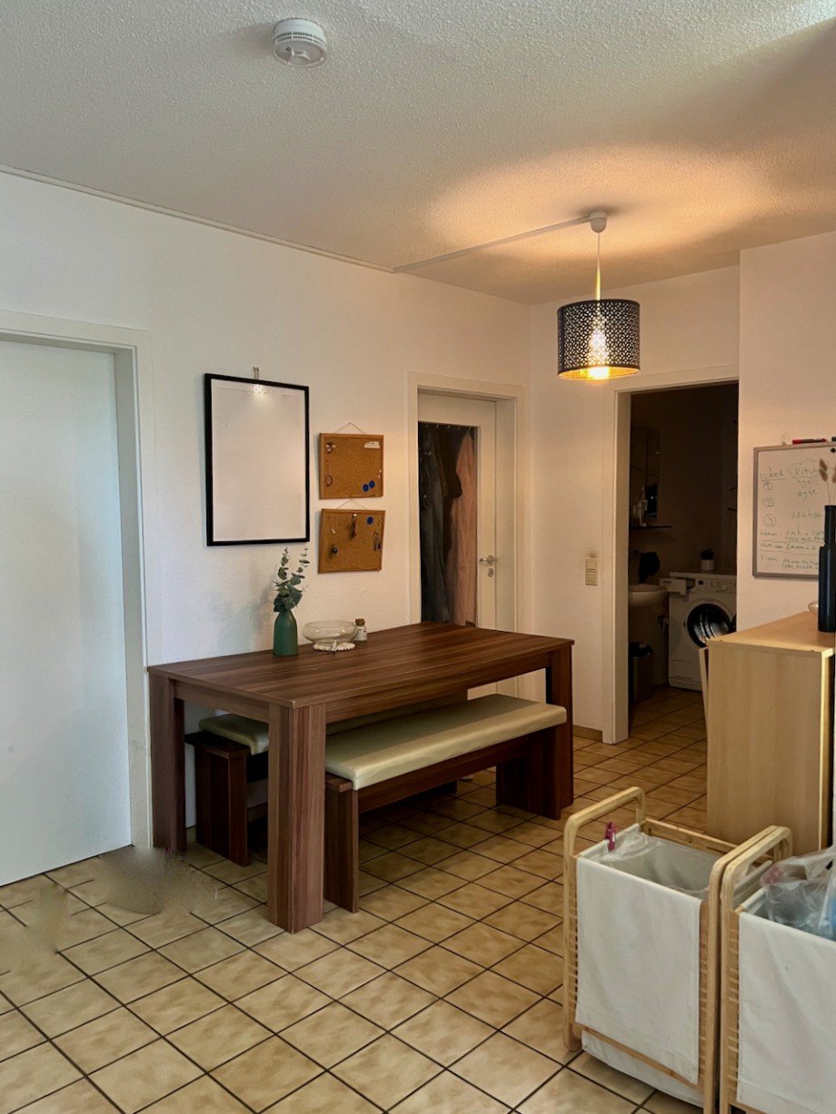 Flur_Racano Immobilien Dachgeschosswohnung Darmstadt