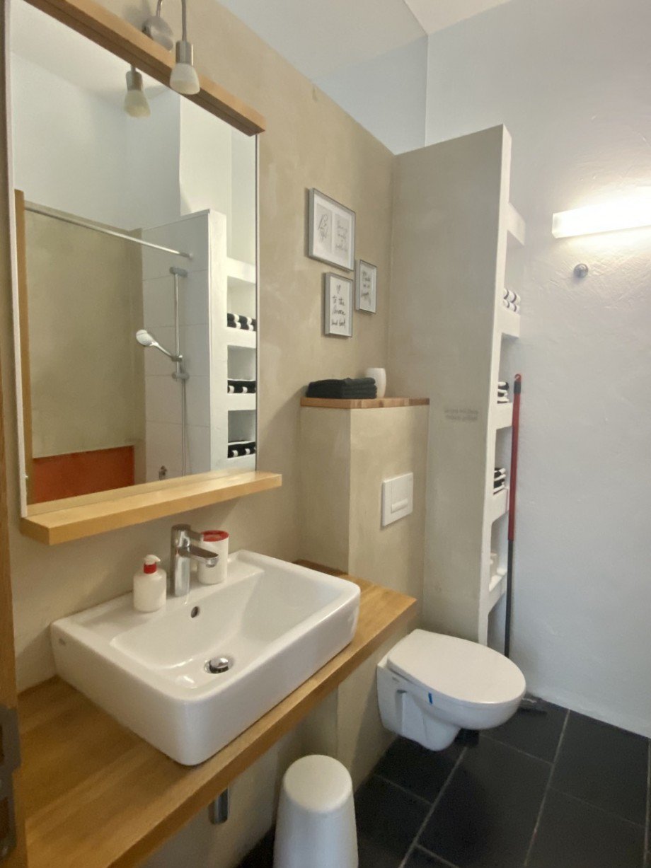 Bad mit Badewanne Erdgeschosswohnung Darmstadt