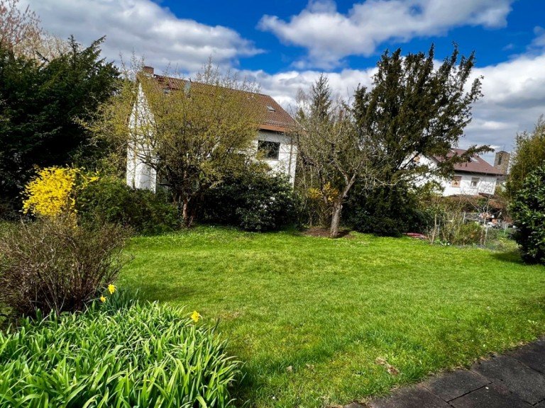 Garten Darmstadt Etagenwohnung Paulusviertel! Gro�z�gige 4,5 Zimmer Wohnung mit Garten!