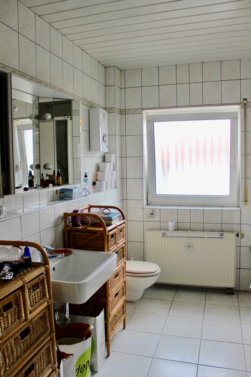 Badezimmer Dachgeschosswohnung M�rfelden-Walldorf