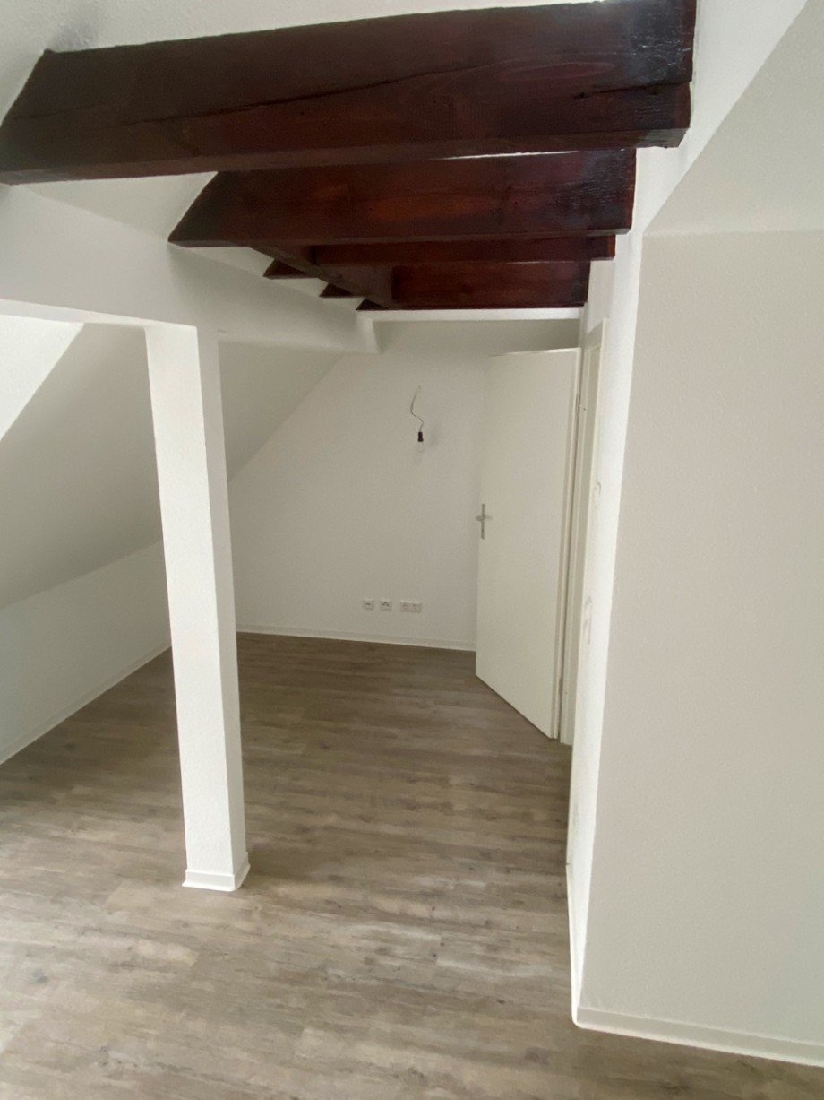 Schlafzimmer 1 Dachgeschosswohnung Mainz