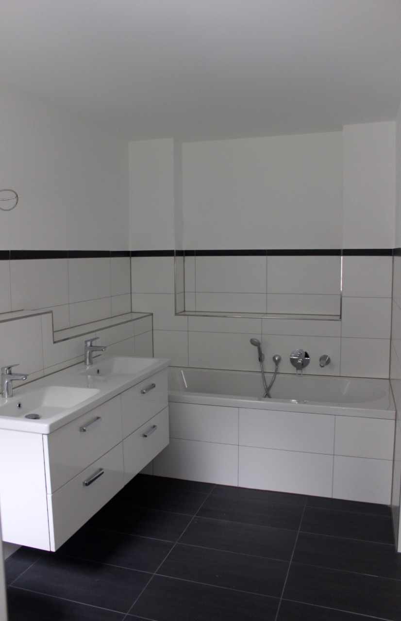 Tageslichtbad 1.OG Maisonettewohnung Darmstadt