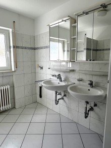 Tageslichtbad Paulusviertel! Gro�z�gige 4,5 Zimmer Wohnung mit Garten!