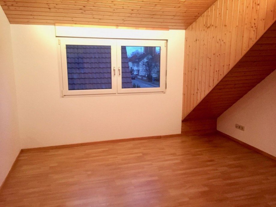 Schlafzimmer Dachgeschosswohnung M�rfelden-Walldorf