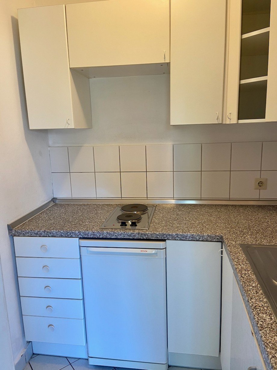 K�che mit EBK Etagenwohnung Darmstadt