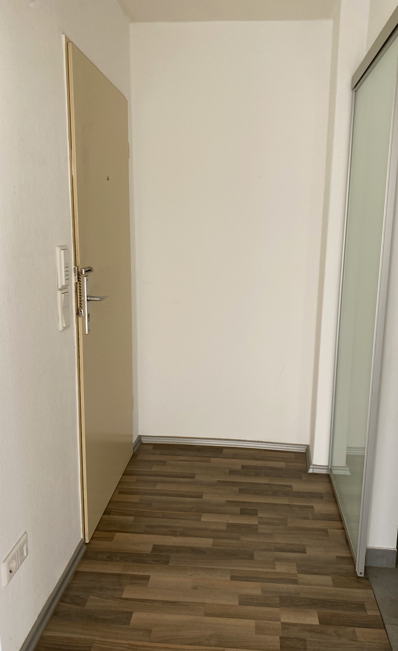 Flur Eingangsbereich Etagenwohnung Darmstadt