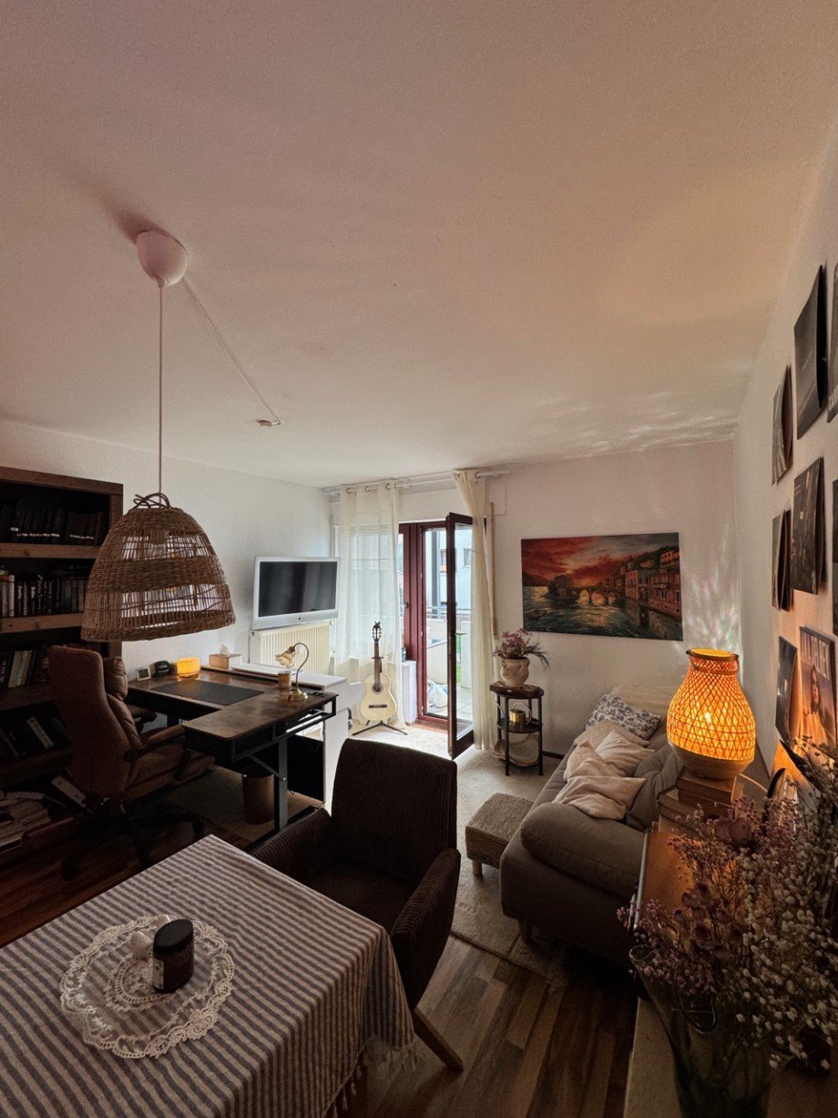 Ro�dorf Wohnzimmer2 Racano Immobilien Etagenwohnung Ro�dorf