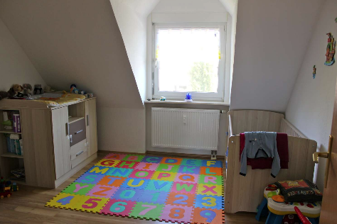 Kinderzimmer_Weiterstadt_Racano Immobilien Maisonettewohnung Weiterstadt