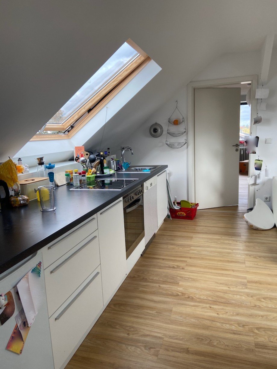 Einbauk�che Dachgeschosswohnung Darmstadt