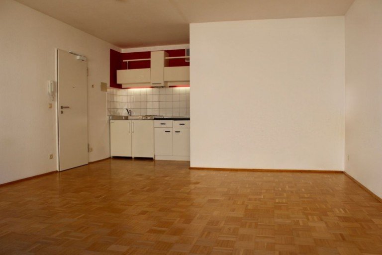 Appartement mit K�che Darmstadt Etagenwohnung Studenten 1 Zimmer Appartement mit Balkon in Bessungen