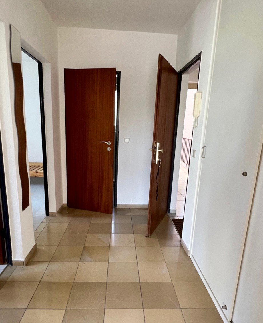 Flur Eingangsbereich Etagenwohnung Darmstadt