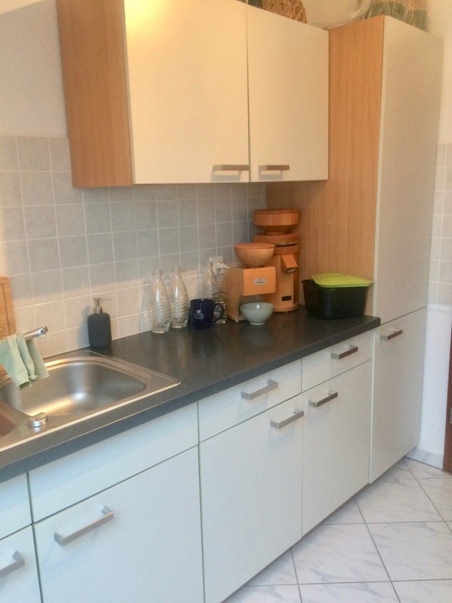 K�che mit EBK Dachgeschosswohnung Erzhausen