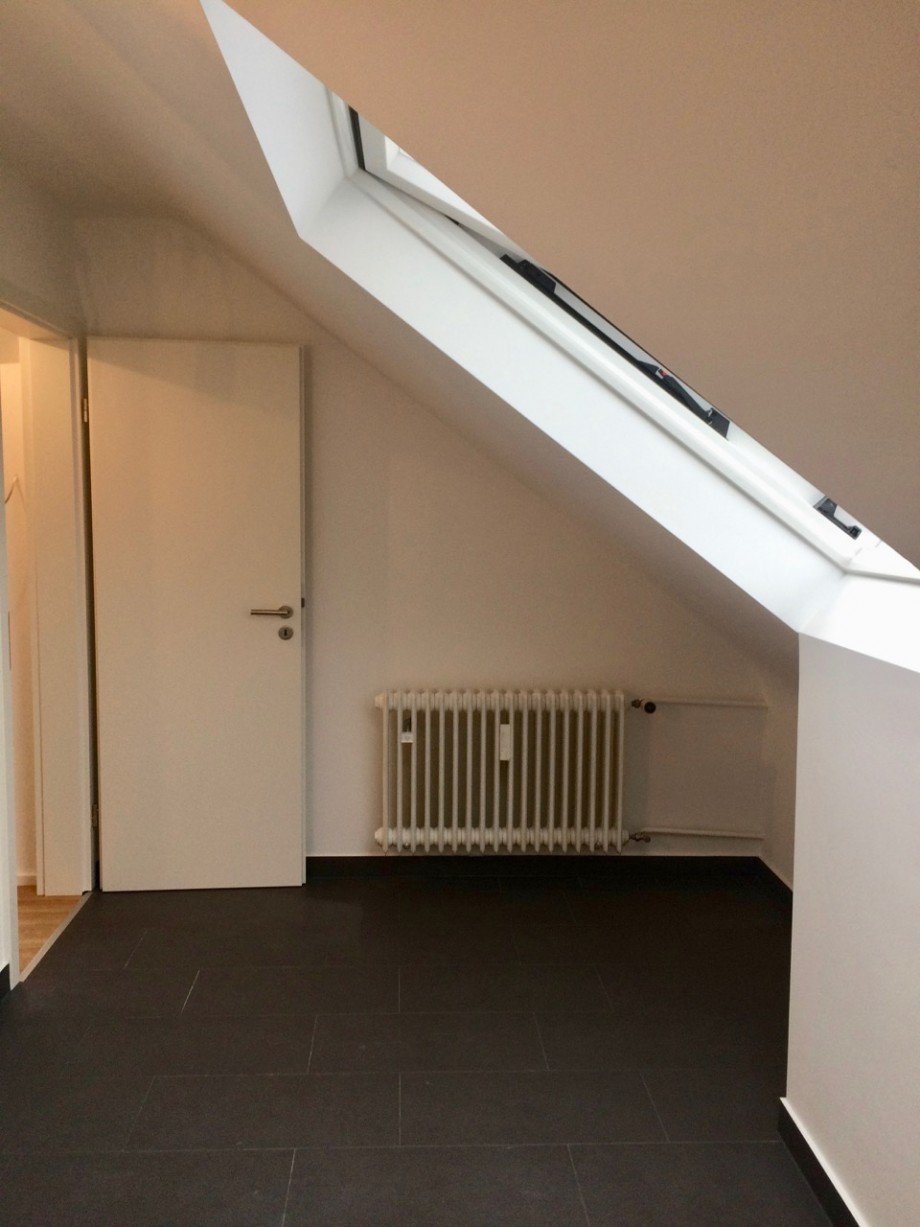 Bad mit WM Anschluss Dachgeschosswohnung Darmstadt