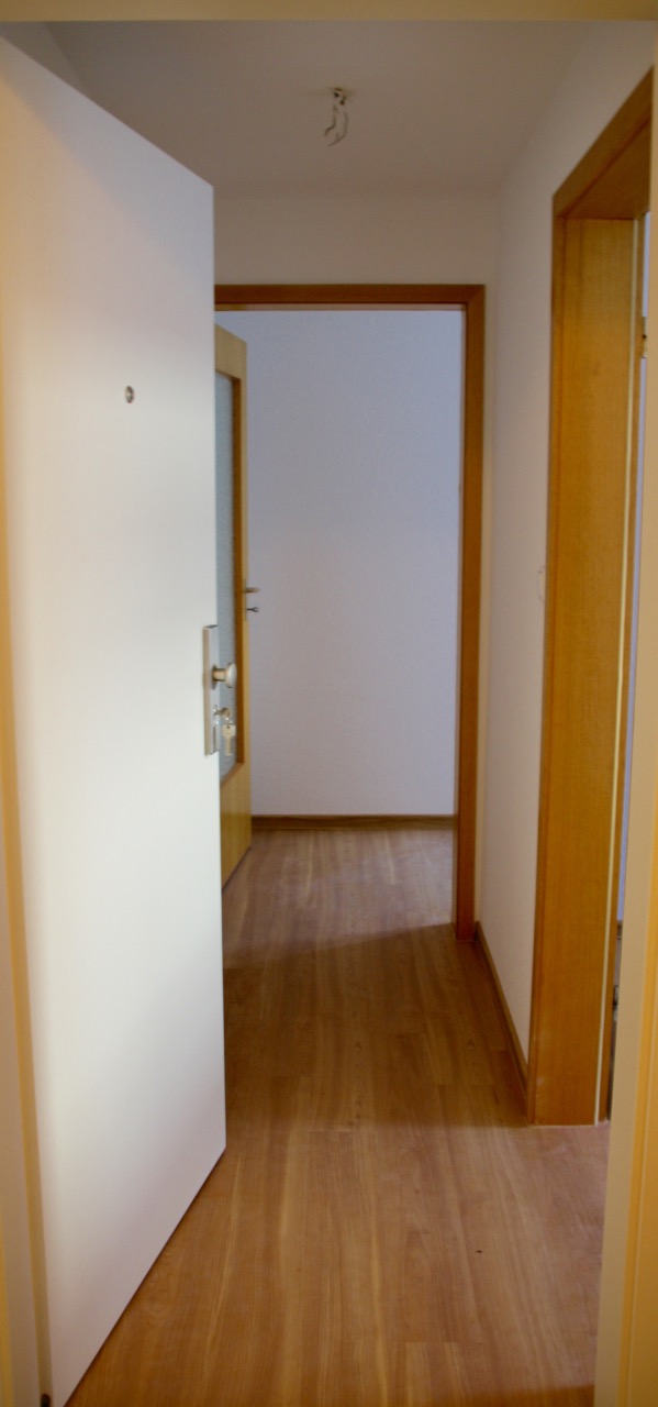 Flur Souterrainwohnung Darmstadt