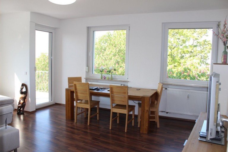 Wohnzimmer Darmstadt Etagenwohnung Tolle Aussicht - Sonnige und helle 4 Zimmer Wohnung - Mitten in Bessungen