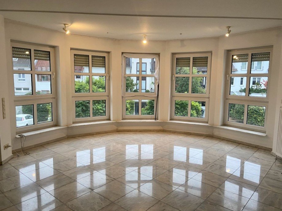 Wohnzimmer Etagenwohnung Darmstadt - Bessungen