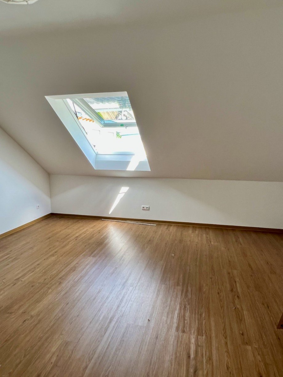 Kinderzimmer 1 DG Reihenmittelhaus Darmstadt