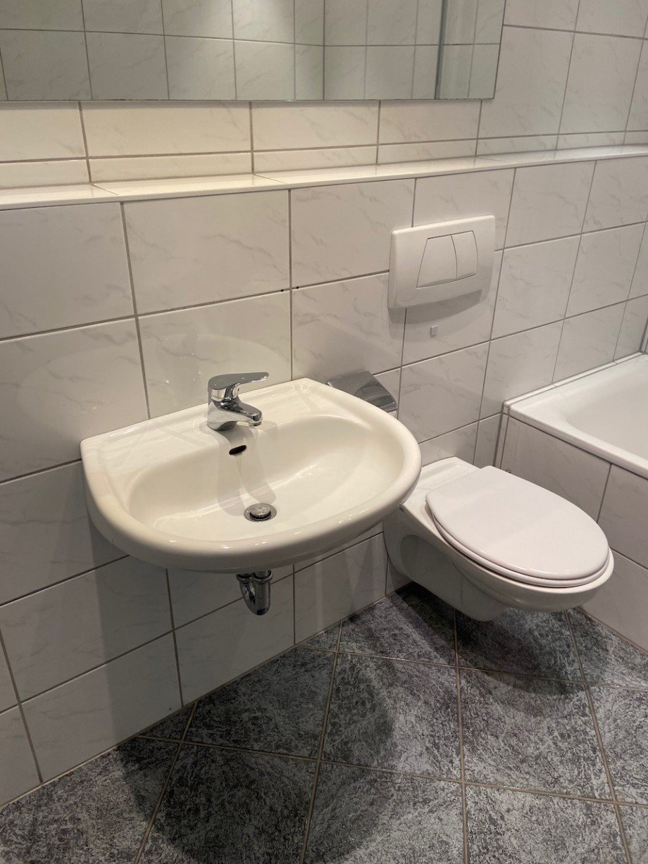 Badezimmer Etagenwohnung Darmstadt