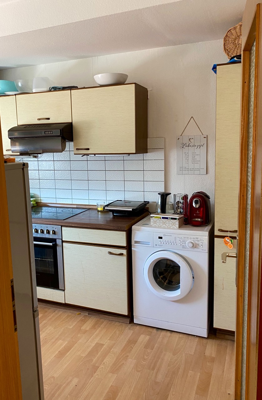 K�che mit EBK Etagenwohnung Darmstadt