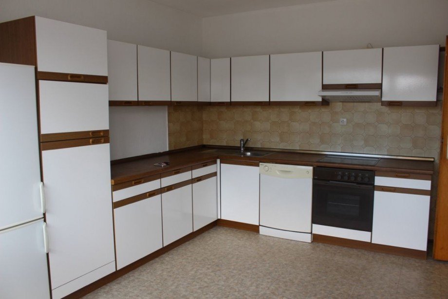 ger�umige Wohnk�che mit EBK Etagenwohnung M�rfelden - Walldorf